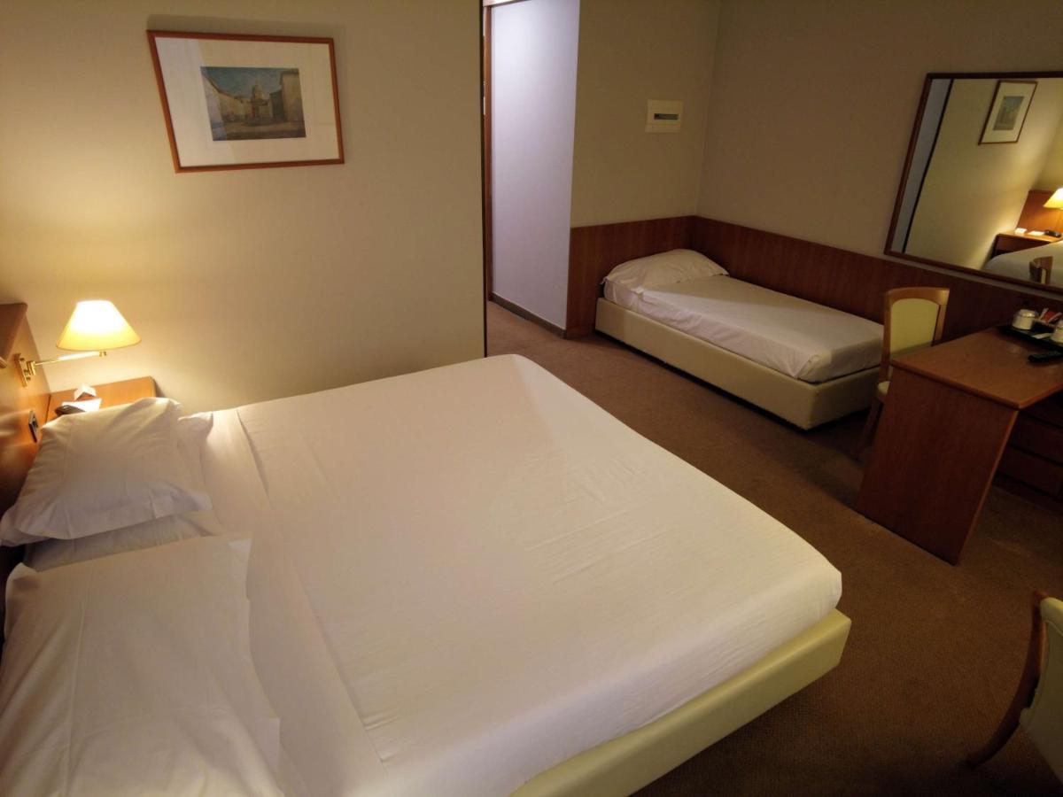 Best Western Park Hotel Piacenza Exterior photo