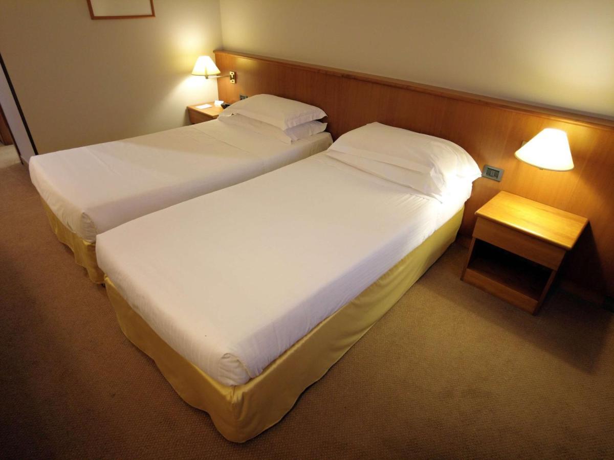Best Western Park Hotel Piacenza Exterior photo