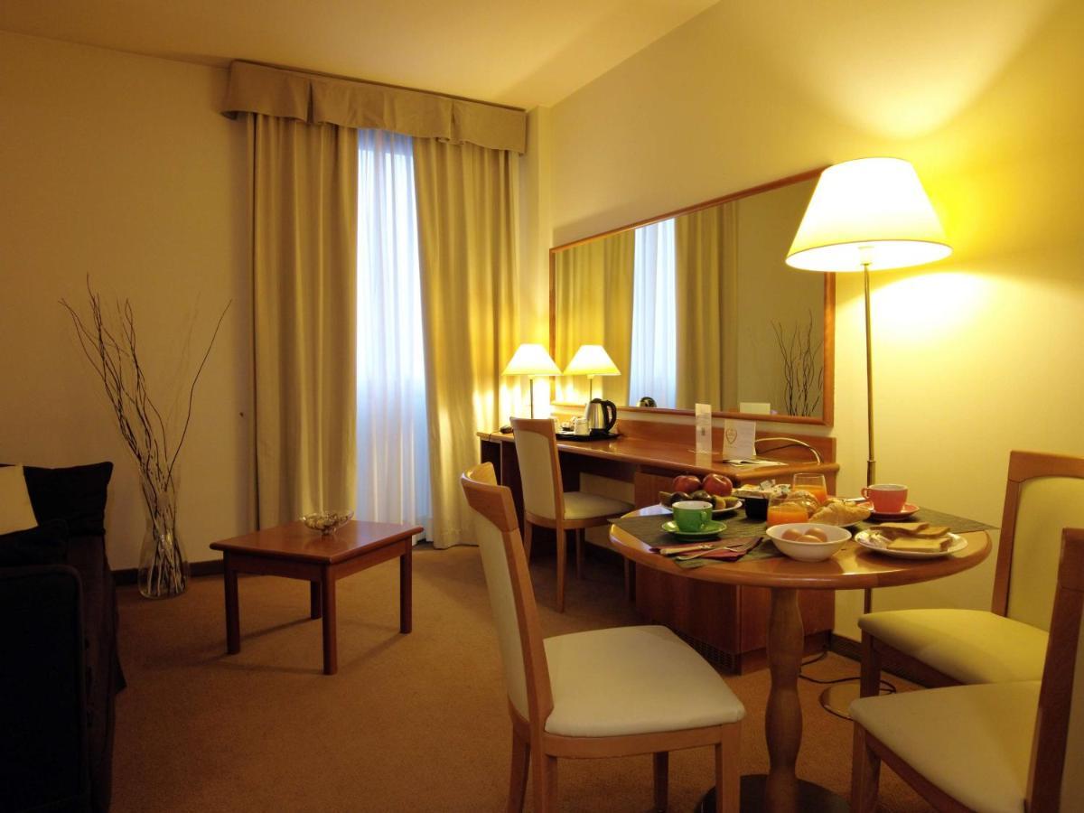 Best Western Park Hotel Piacenza Exterior photo