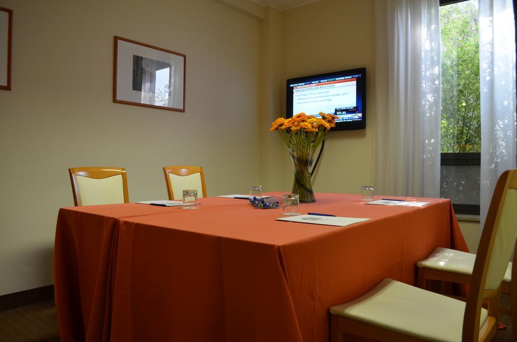 Best Western Park Hotel Piacenza Exterior photo